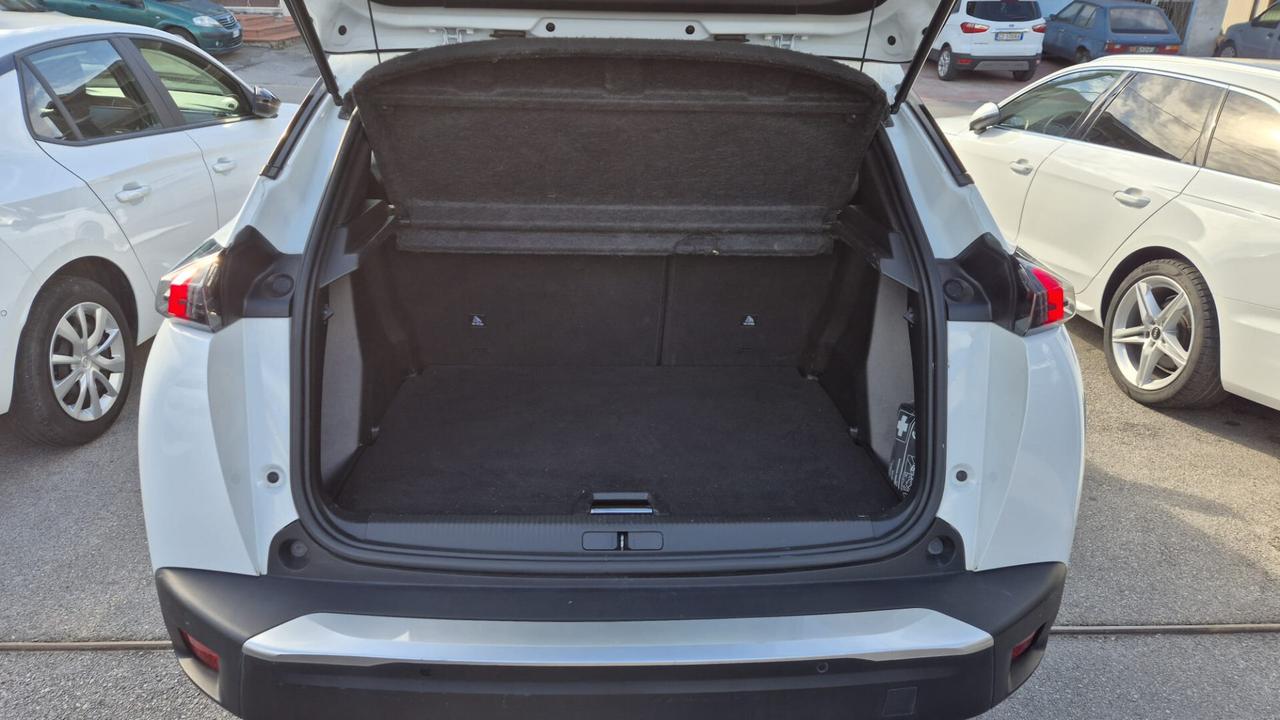 Peugeot 2008 PureTech 130 S&S EAT8 Allure