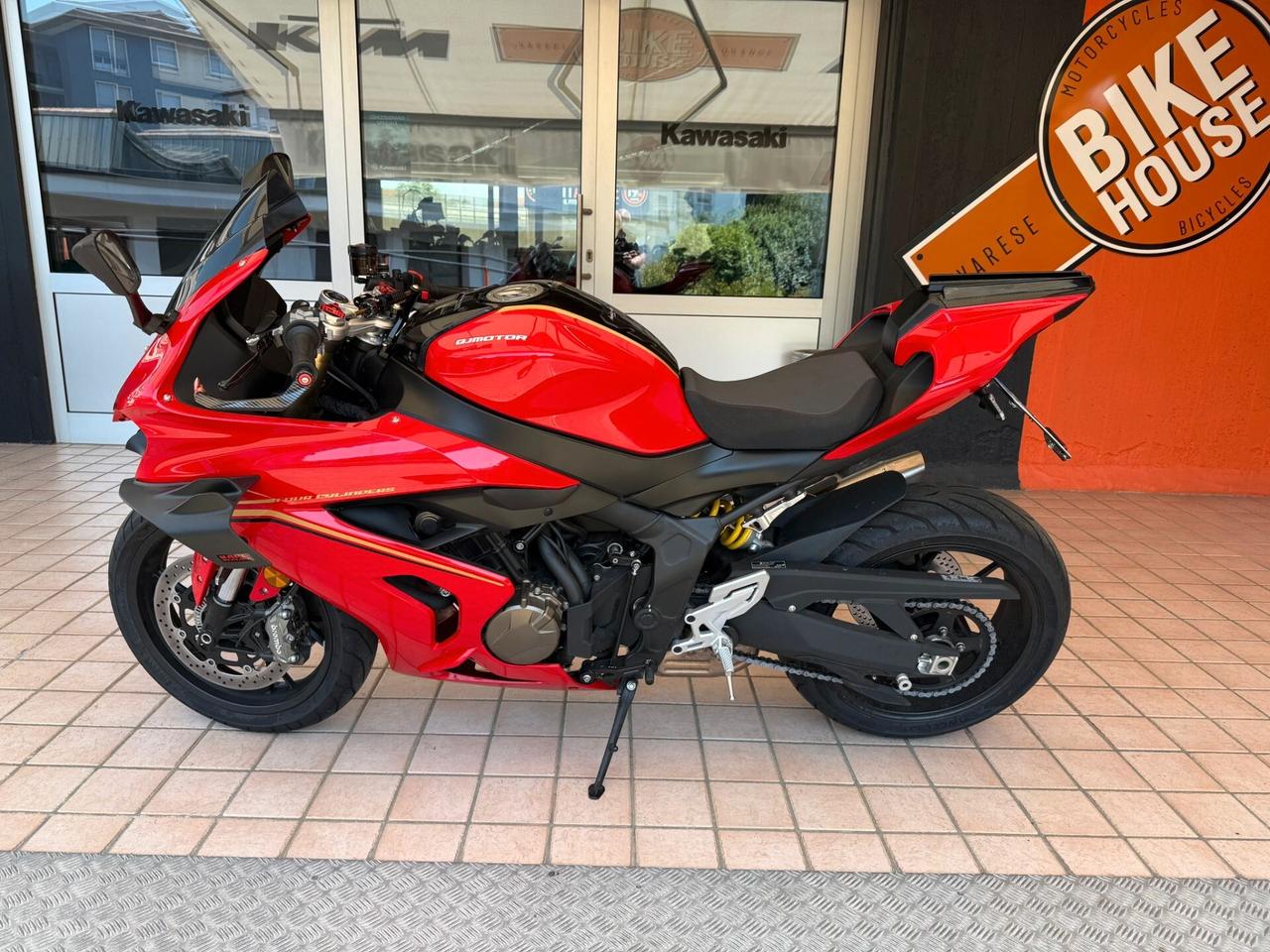 Qj Motor SRK 800RR