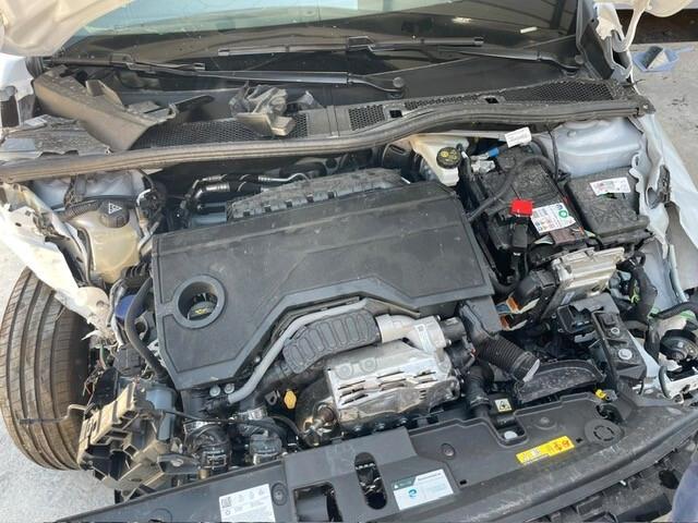 Peugeot 208 Hybrid 110 e-DCS6 Allure