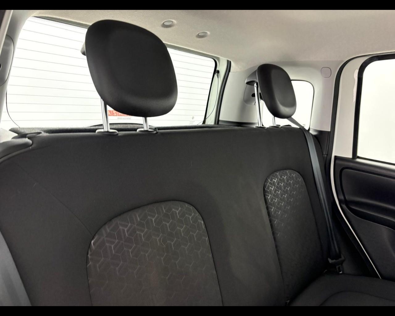 FIAT Panda 1.0 firefly hybrid City Cross s&s 70cv