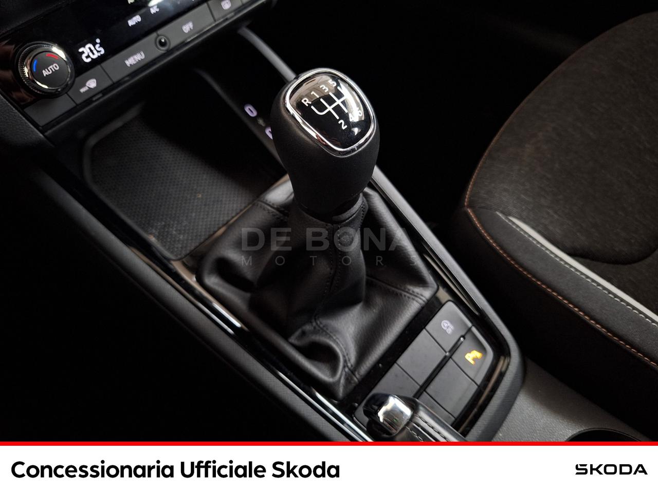 Skoda Kamiq 1.0 tsi black dots 110cv