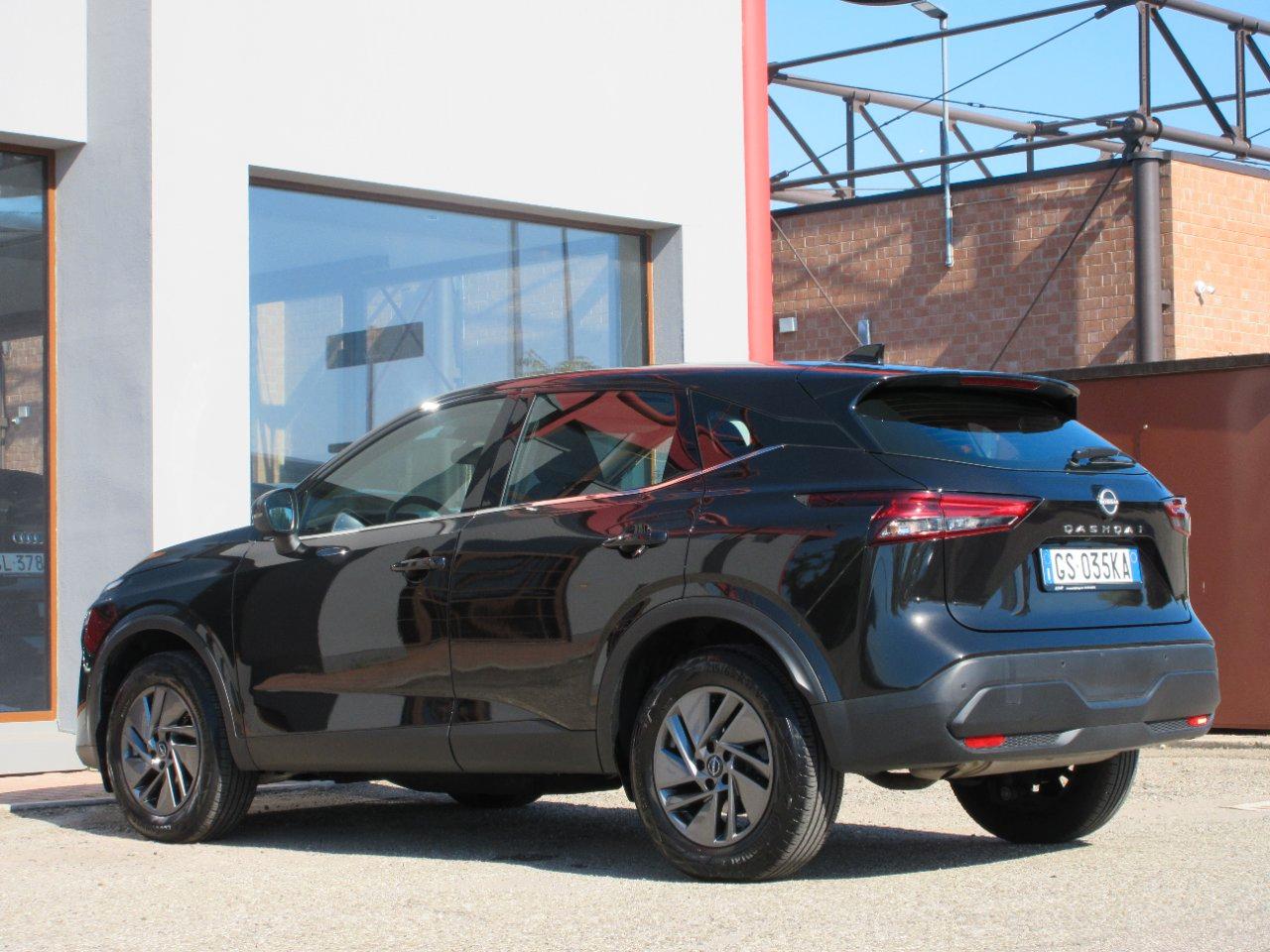 Nissan Qashqai 1.3 mhev Business 2wd 158cv xtronic