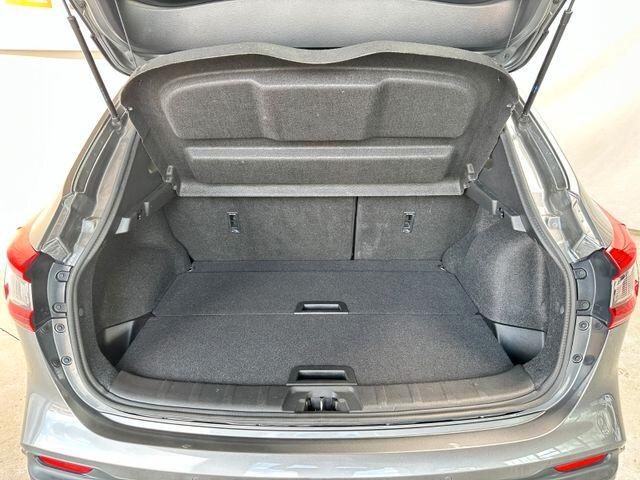Nissan Qashqai 1.3 DIG-T 140 CV Tekna+