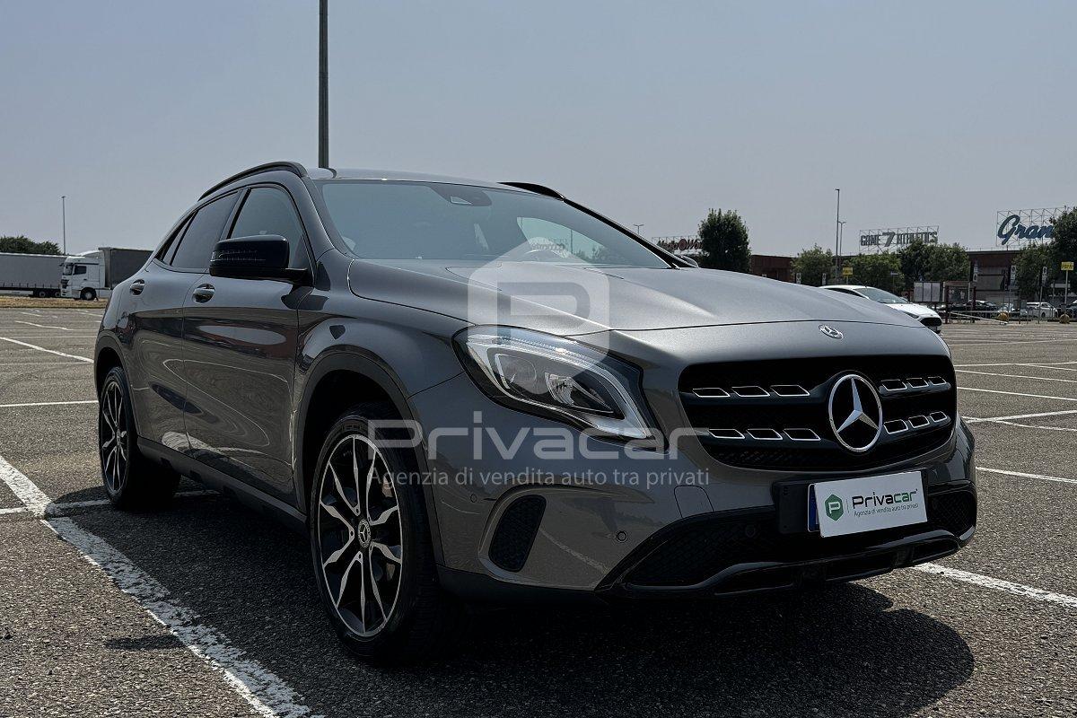 MERCEDES GLA 180 d Automatic Sport