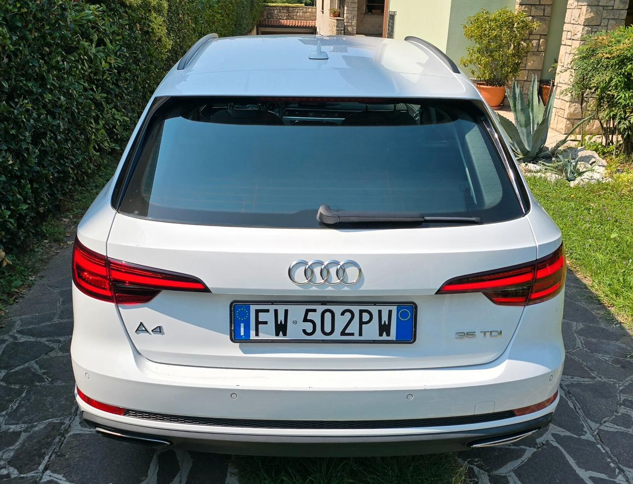 Audi A4 Avant 35 TDI S tronic Business Sport