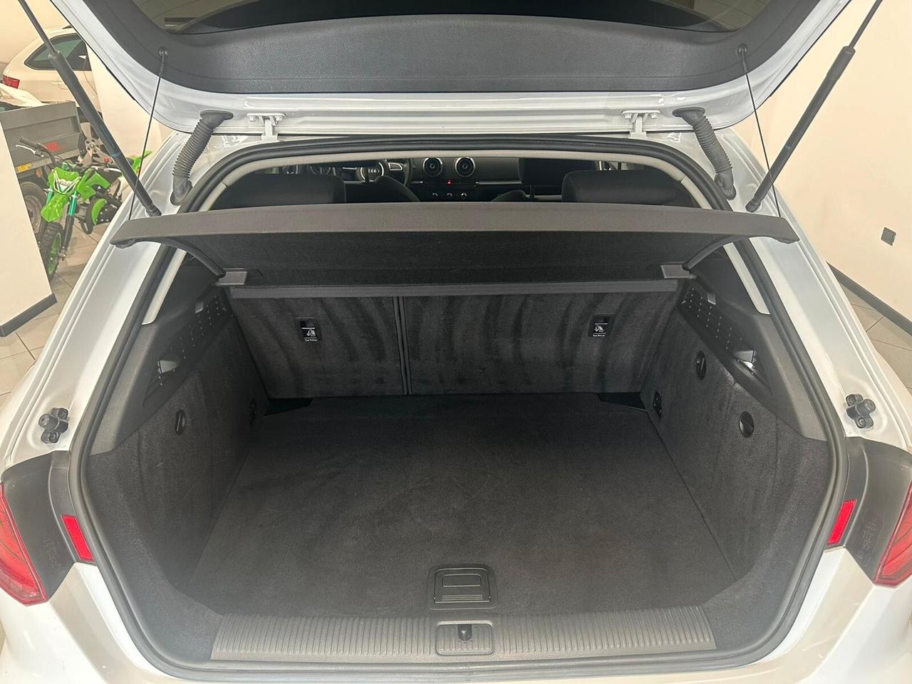 Audi A3 SPB 1.6 TDI S tronic Ambition