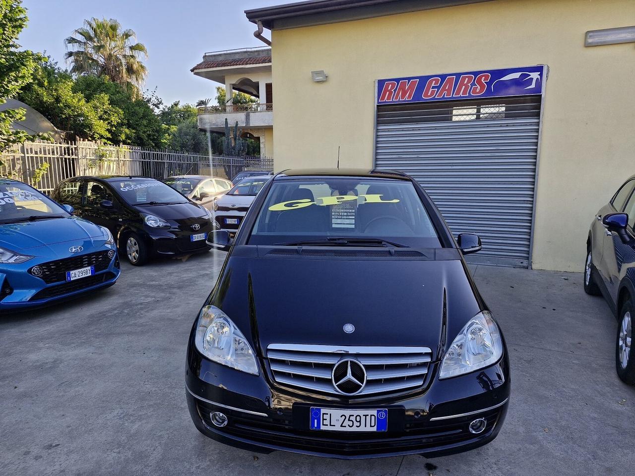 MERCEDES CLASSE A160 BlueEFFICIENCY GPL ANNO 2012