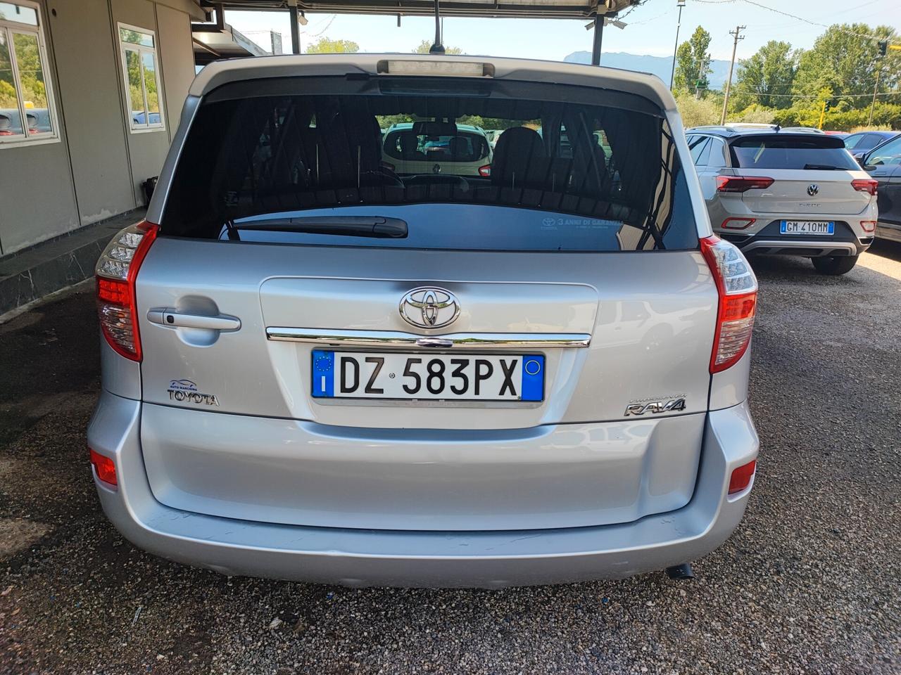 Toyota RAV 4 RAV4 Crossover 2.2 D-Cat A/T 150 CV Luxury