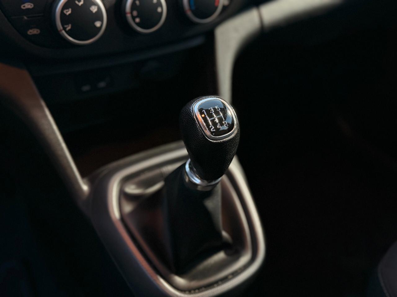 Hyundai i10 1.0 MPI Login