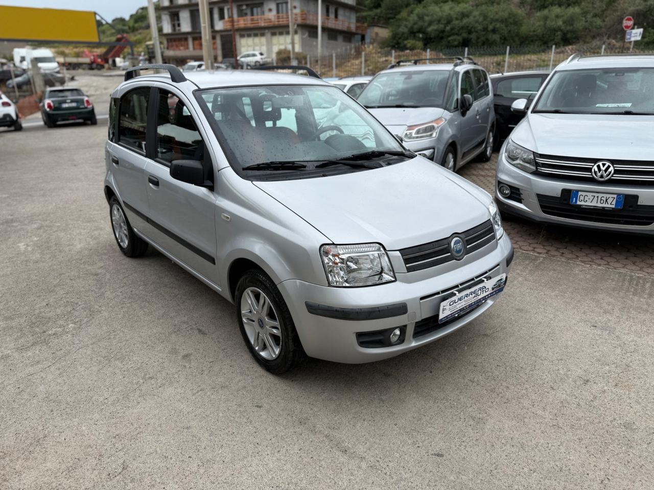 Fiat Panda 1.2 Emotion KM CERTI. Auto perfetta