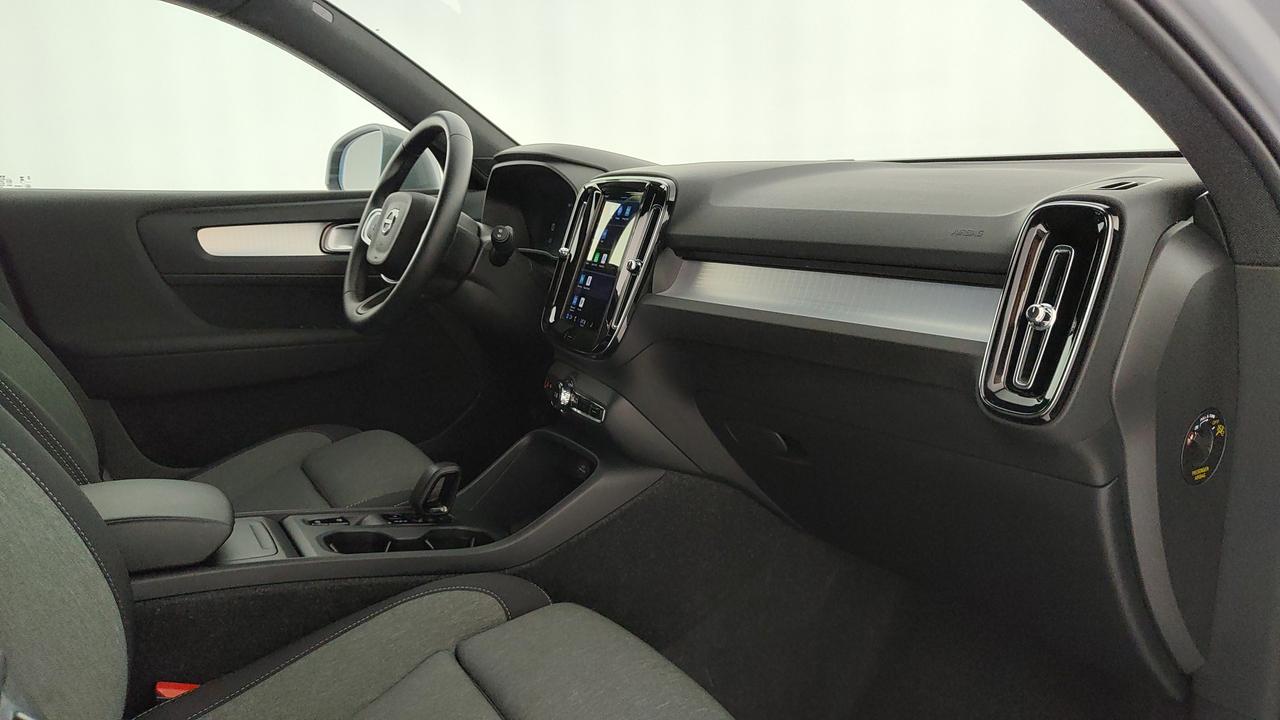 VOLVO XC40 2.0 b3 Core auto