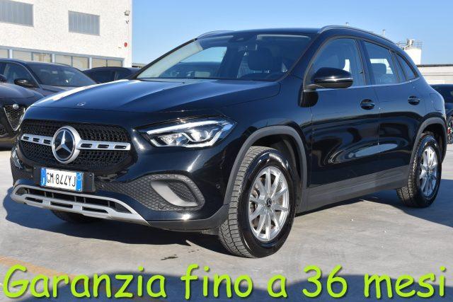 MERCEDES-BENZ GLA 200 d Automatic Business Extra