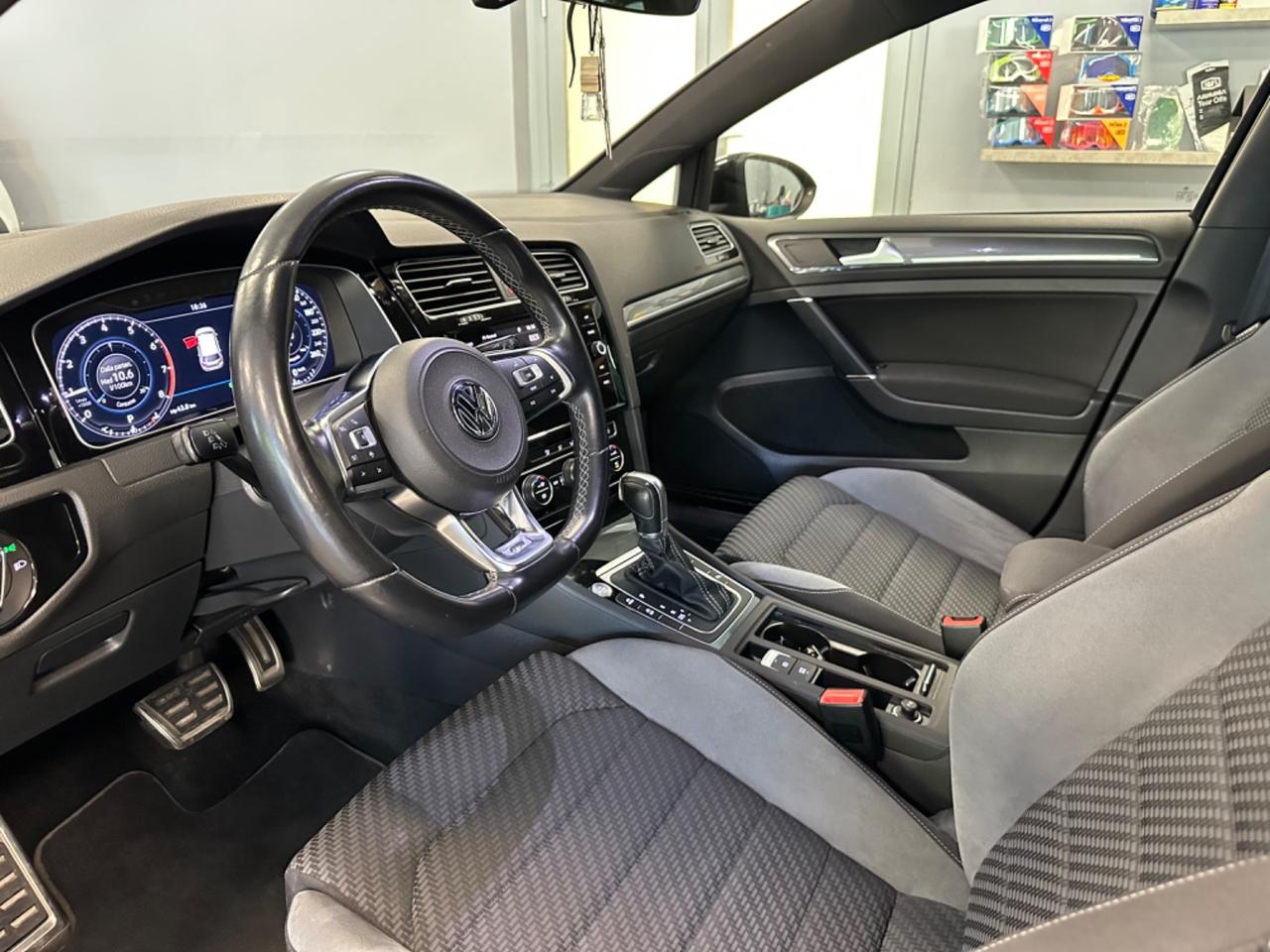 Volkswagen Golf 1.5 TSI ACT DSG 5p. Sport BlueMotion Technology