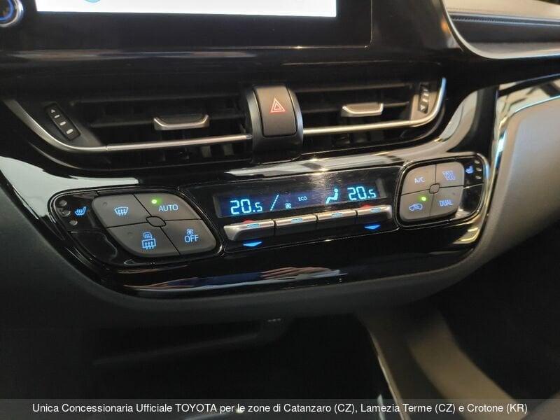 Toyota C-HR 1.8 Hybrid E-CVT Trend