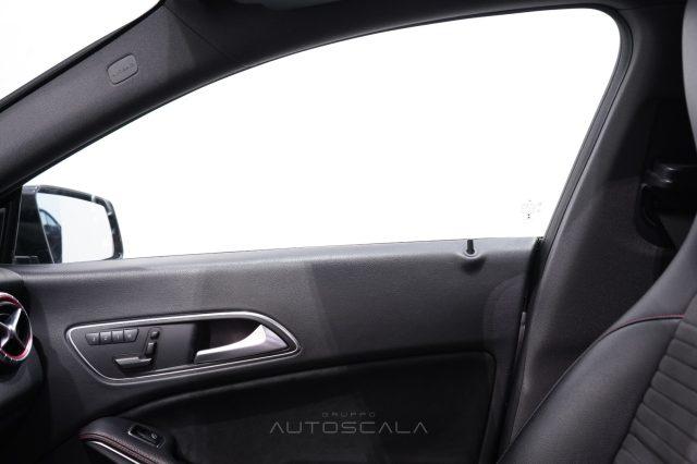 MERCEDES-BENZ CLA 220 d 4Matic Automatic Premium DarkNight #PerOPERATORI