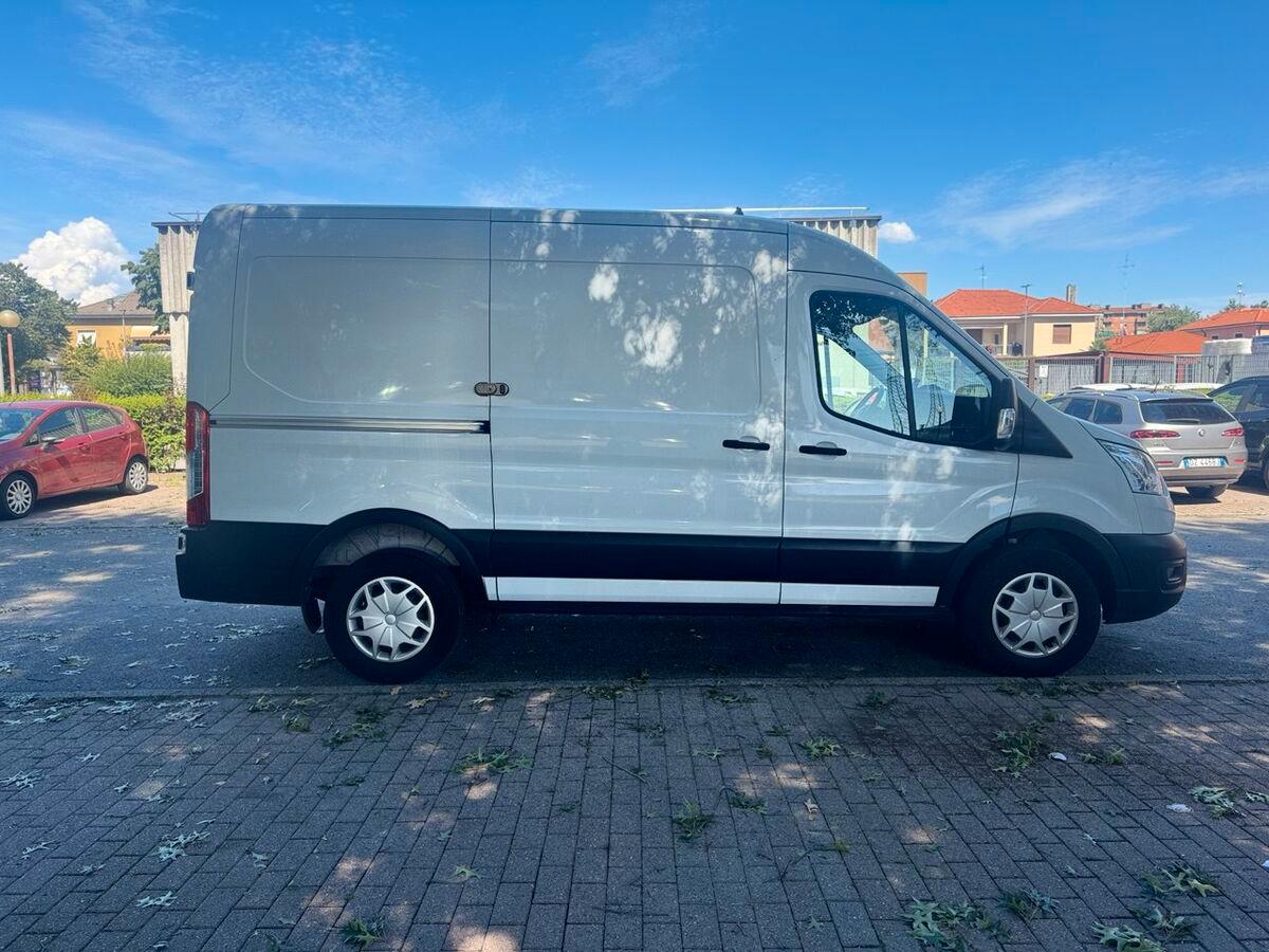 Ford Transit 330 2.0 tdci MHEV 130cv trend L2H2 E6.2