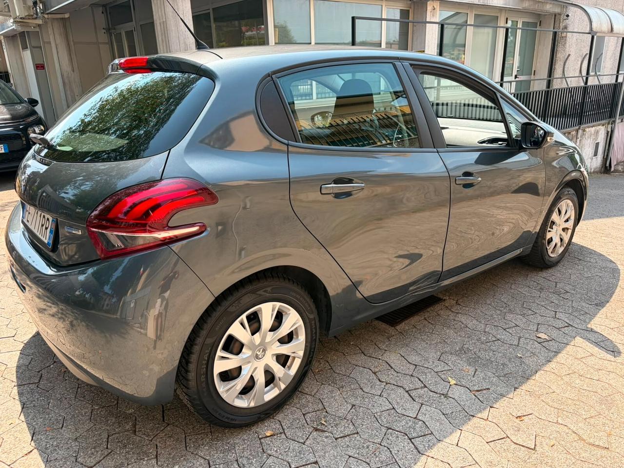 Peugeot 208 PureTech 82 5 porte Active*EURO6*NEOPATENTATI