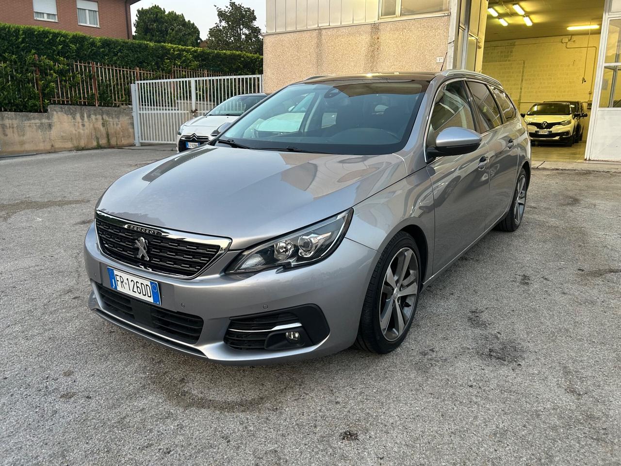Peugeot 308 BlueHDi 130 GT Line Euro6D