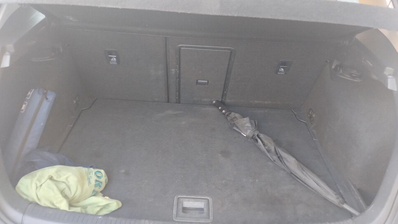 Volkswagen Golf 2.0 TDI 5p. Highline BlueMotion Technology