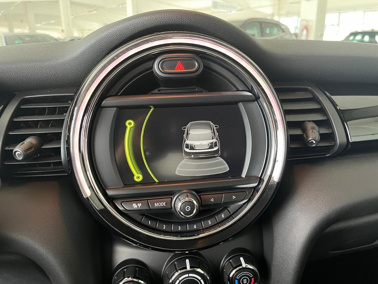 Mini Cooper D 1.5 cooper d 3p