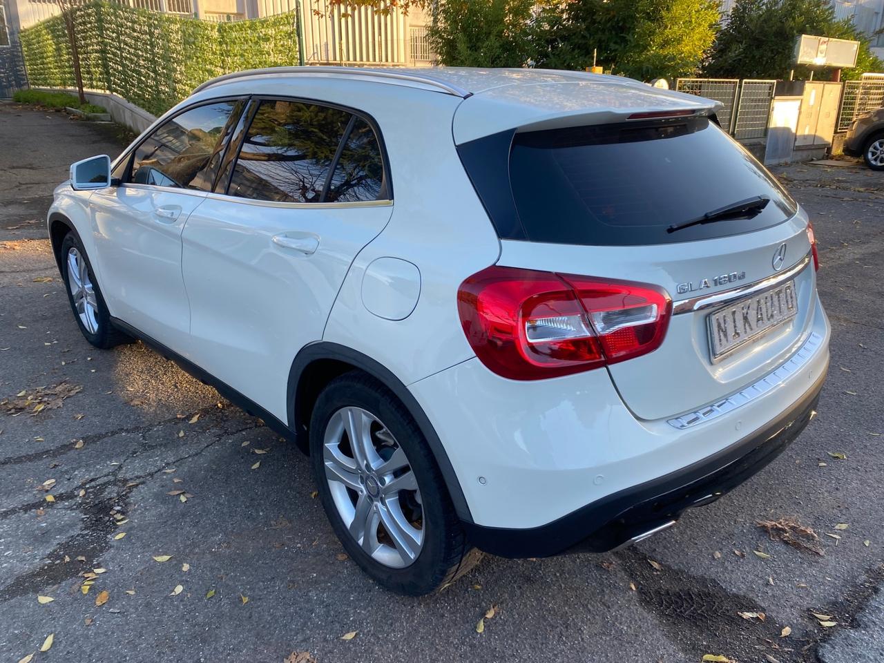 Mercedes-benz GLA 180 d Automatic Business
