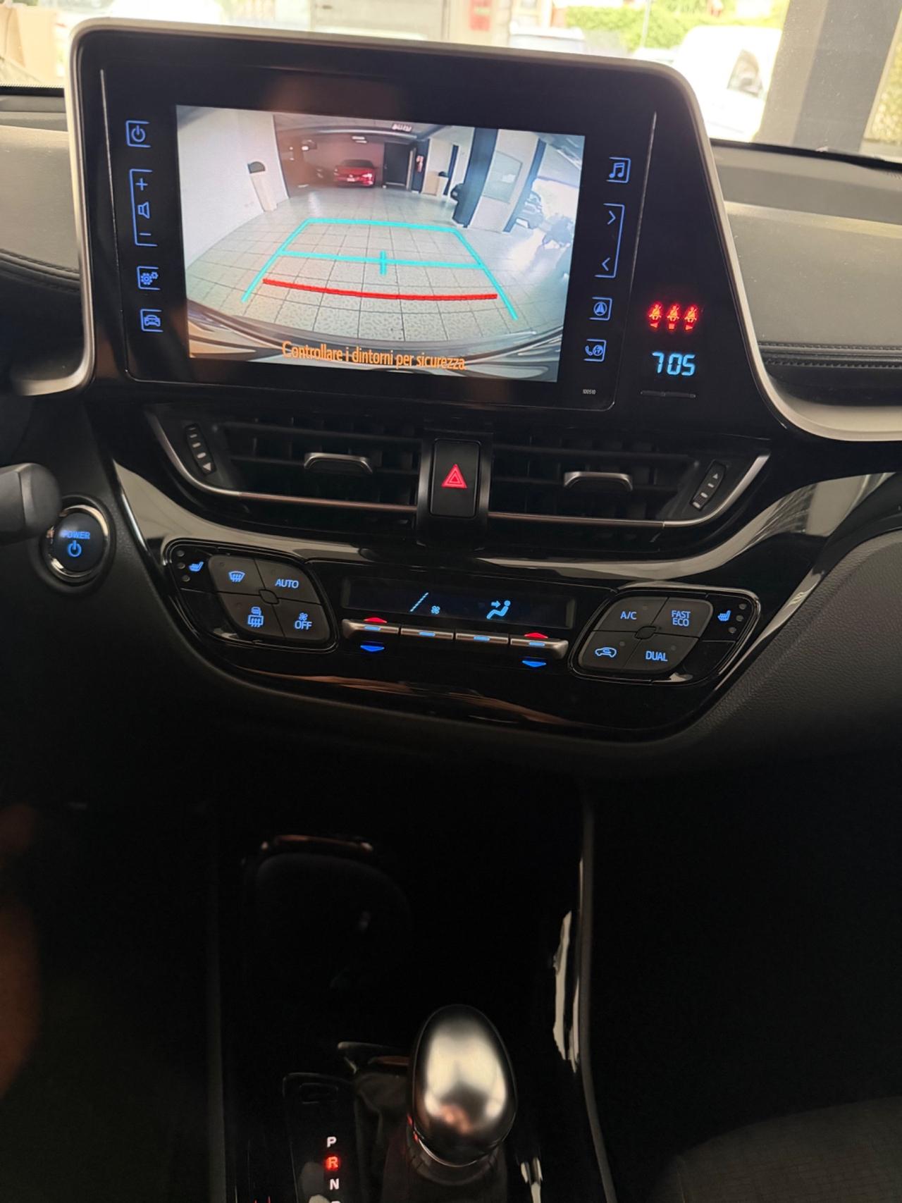 Toyota C-HR 1.8 Hybrid E-CVT Lounge