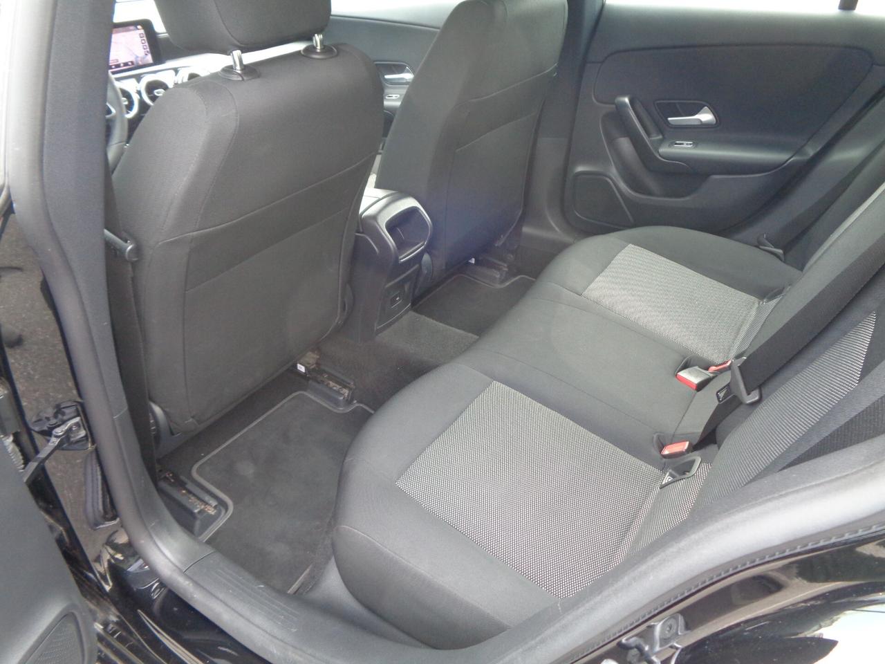 Mercedes-benz CLA 180 CLA 180 d Automatic Shooting Brake Business