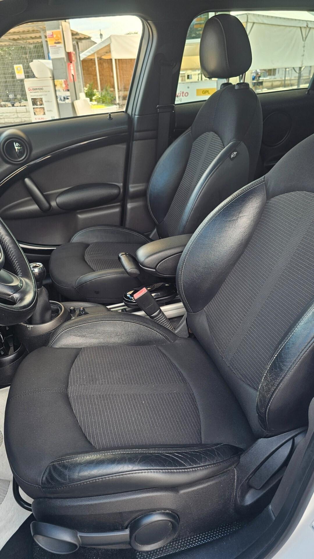 Mini Cooper Countryman 1.6 D ALL4