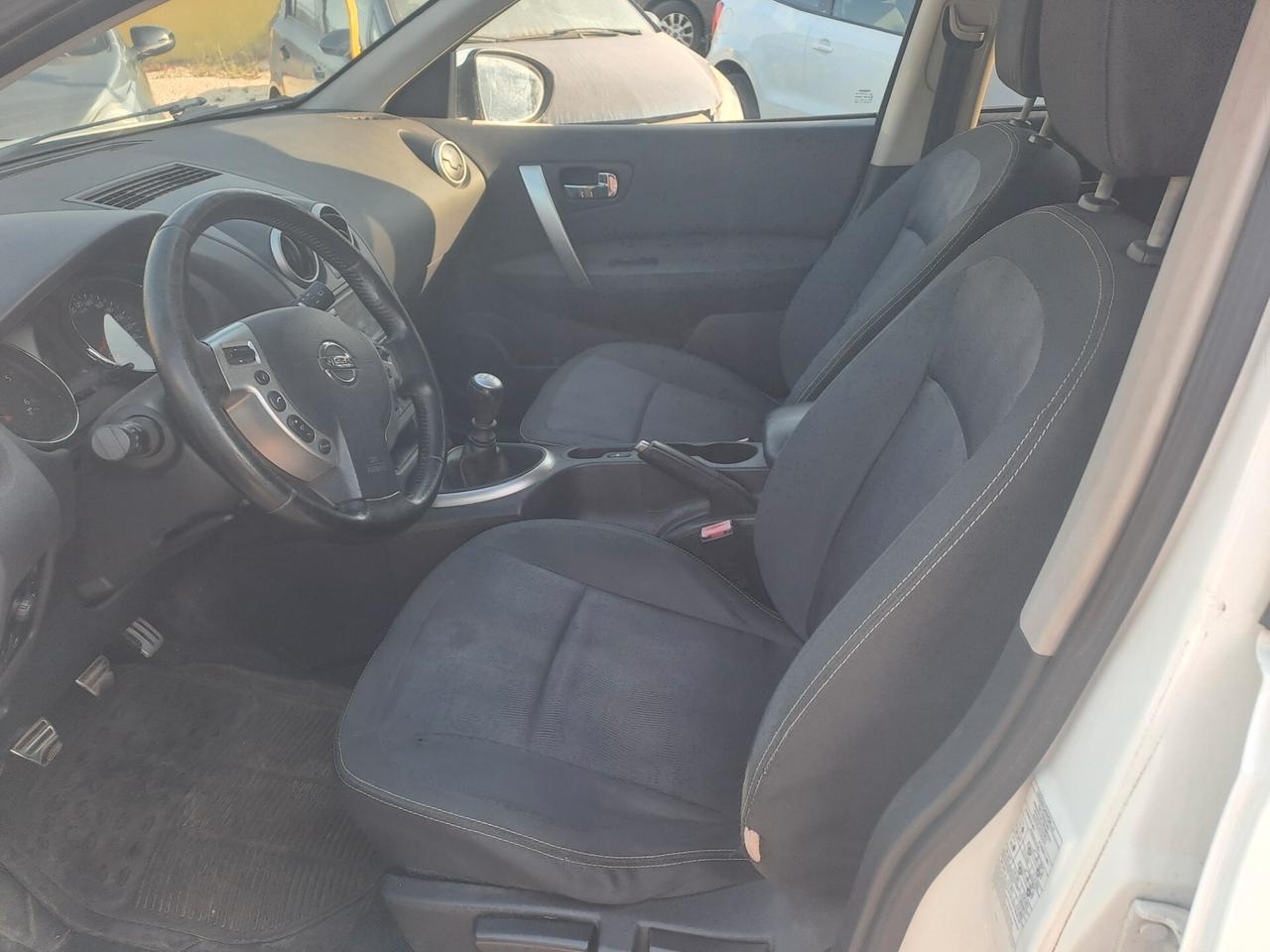NISSAN QASHQAI +2