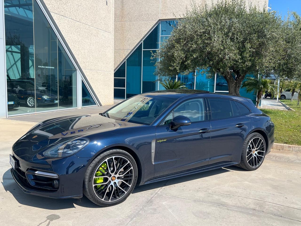 Porsche Panamera 2.9 4 E-Hybrid Sport Turismo Platinum Edition possibilità noleggio no scoring
