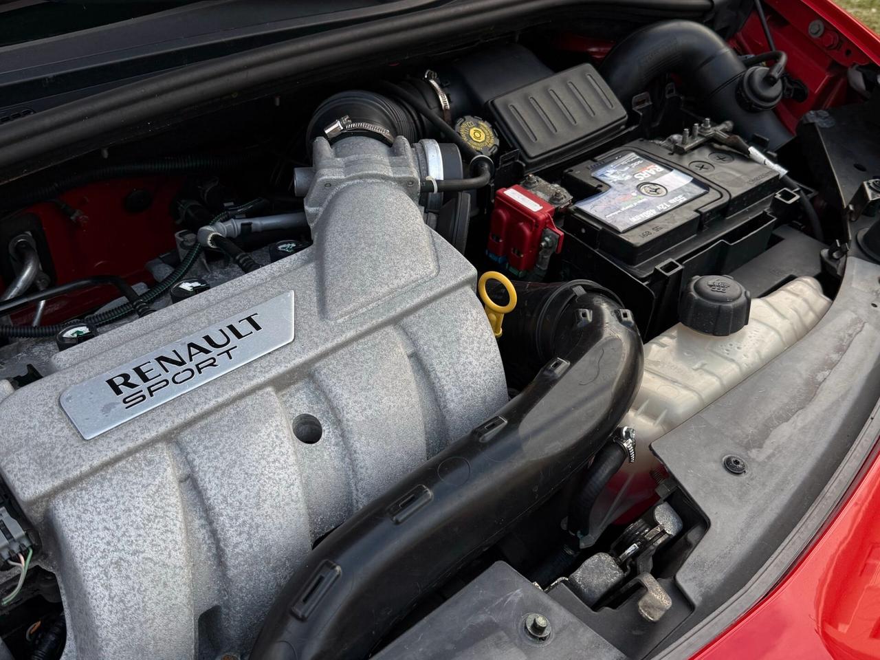 Renault Clio 2.0 16V 200CV 3 porte RS