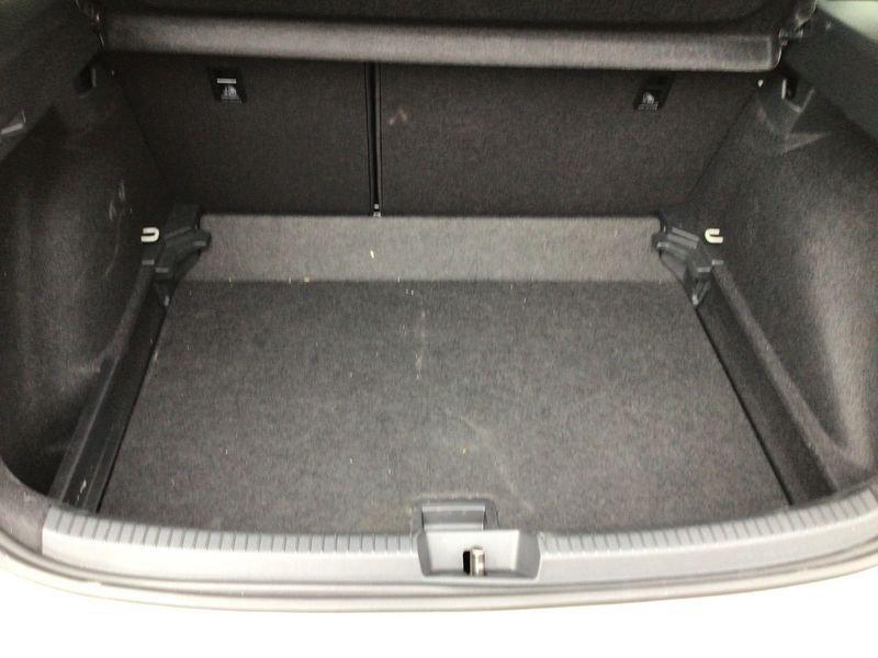 Volkswagen Taigo Taigo 1.0 TSI 110 CV R-Line