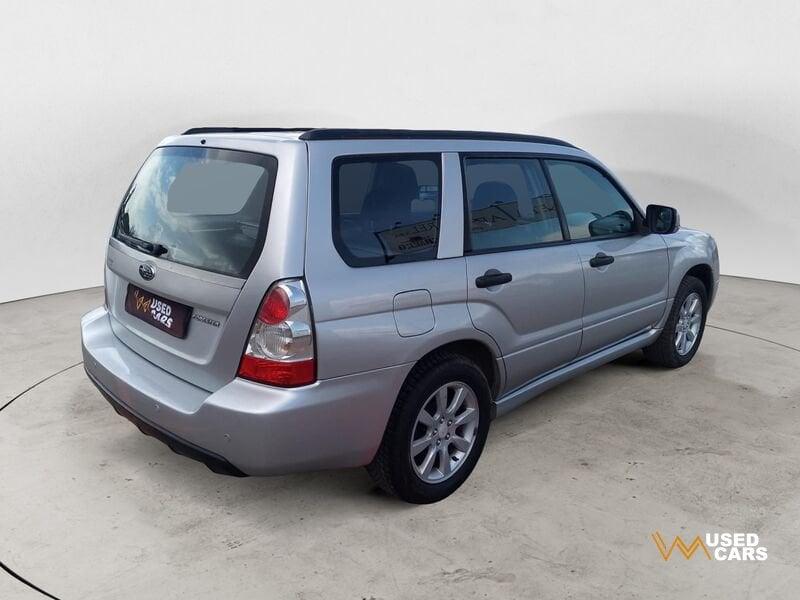 Subaru Forester Forester 2.0 16V cat X AT 81