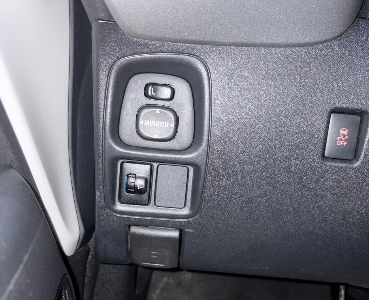 TOYOTA AYGO CAMBIO AUTOMATICO 5 P. 1.0