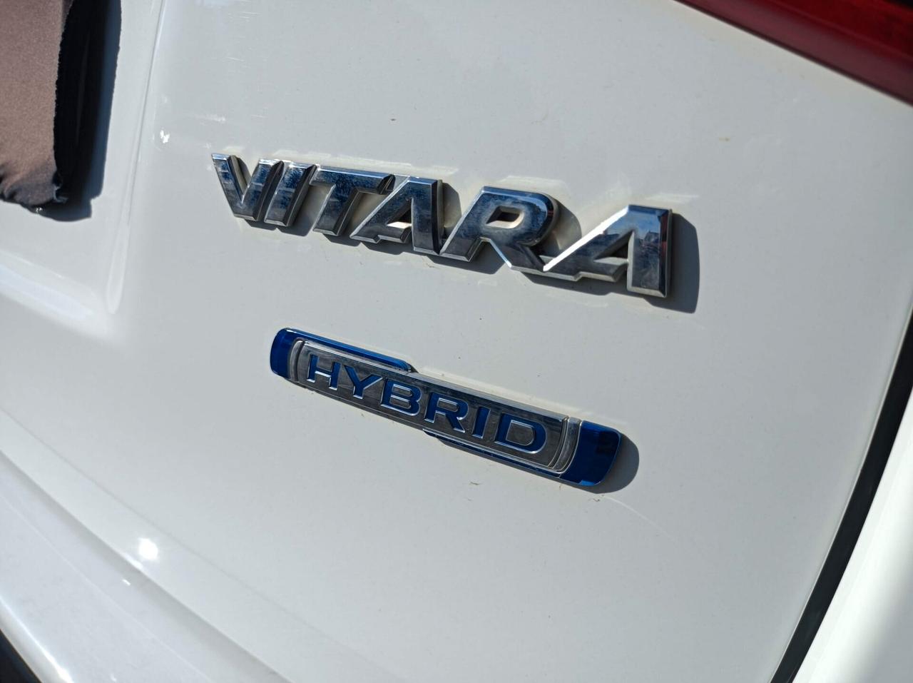Suzuki Vitara 1.4 Hybrid Top