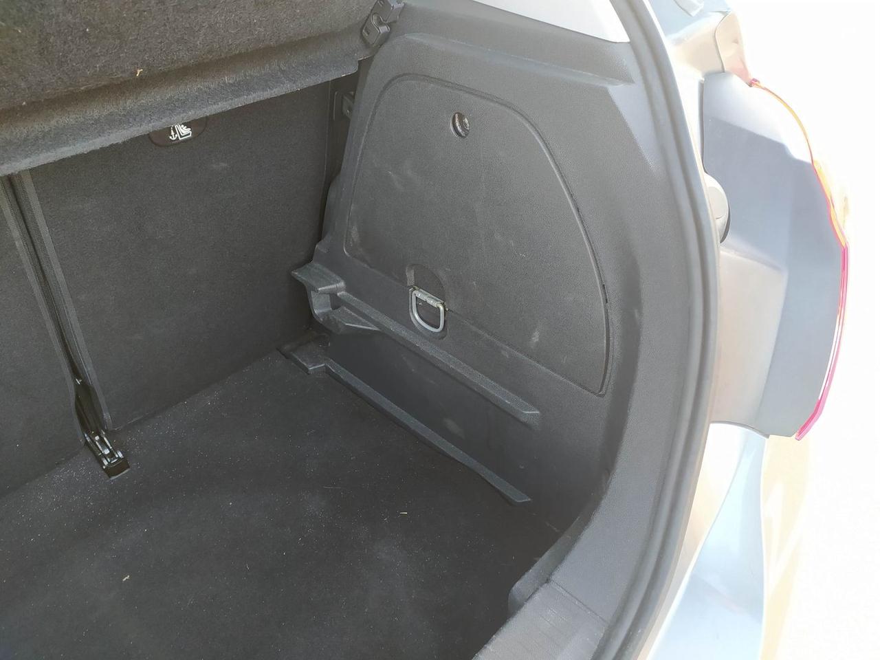 Opel Corsa Cosmo 1.3 CDTI #7875