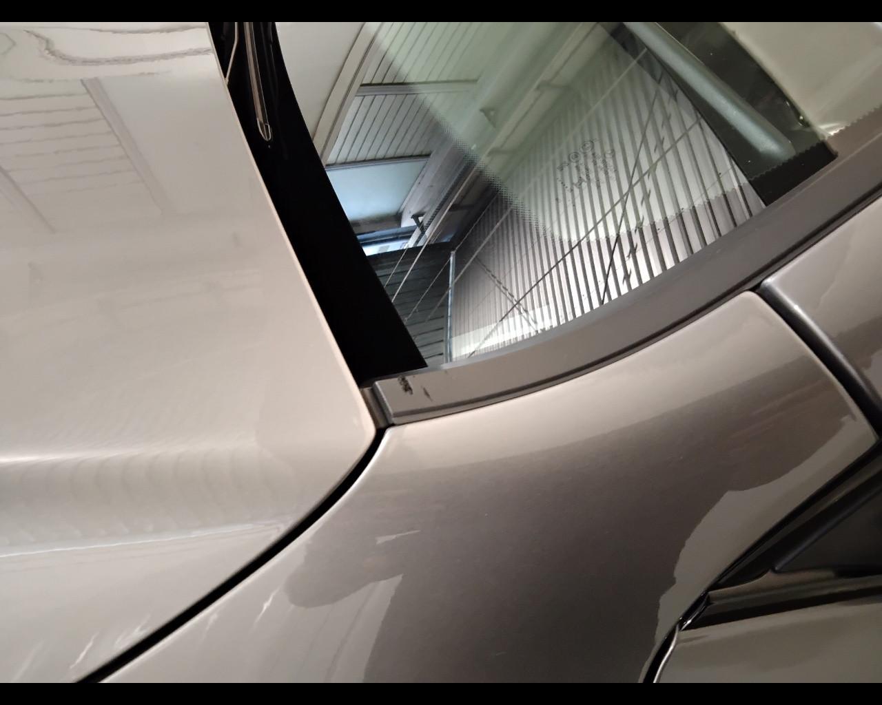 Mercedes-Benz GLB - X247 2019 - GLB 200 d Premium auto