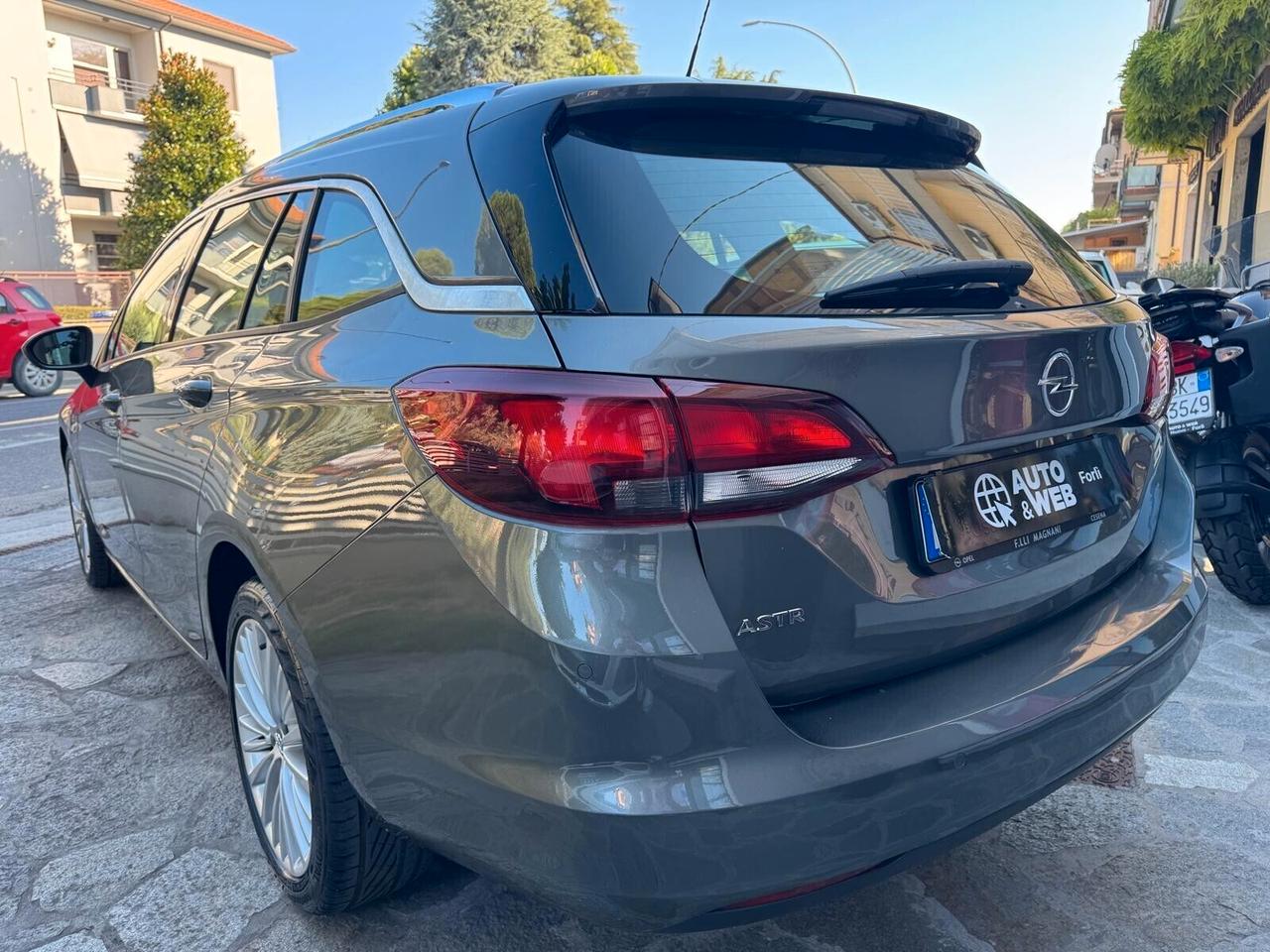 OPEL ASTRA 1.6 CDTi 110cv SPORT TURER INNOVAT NEOP