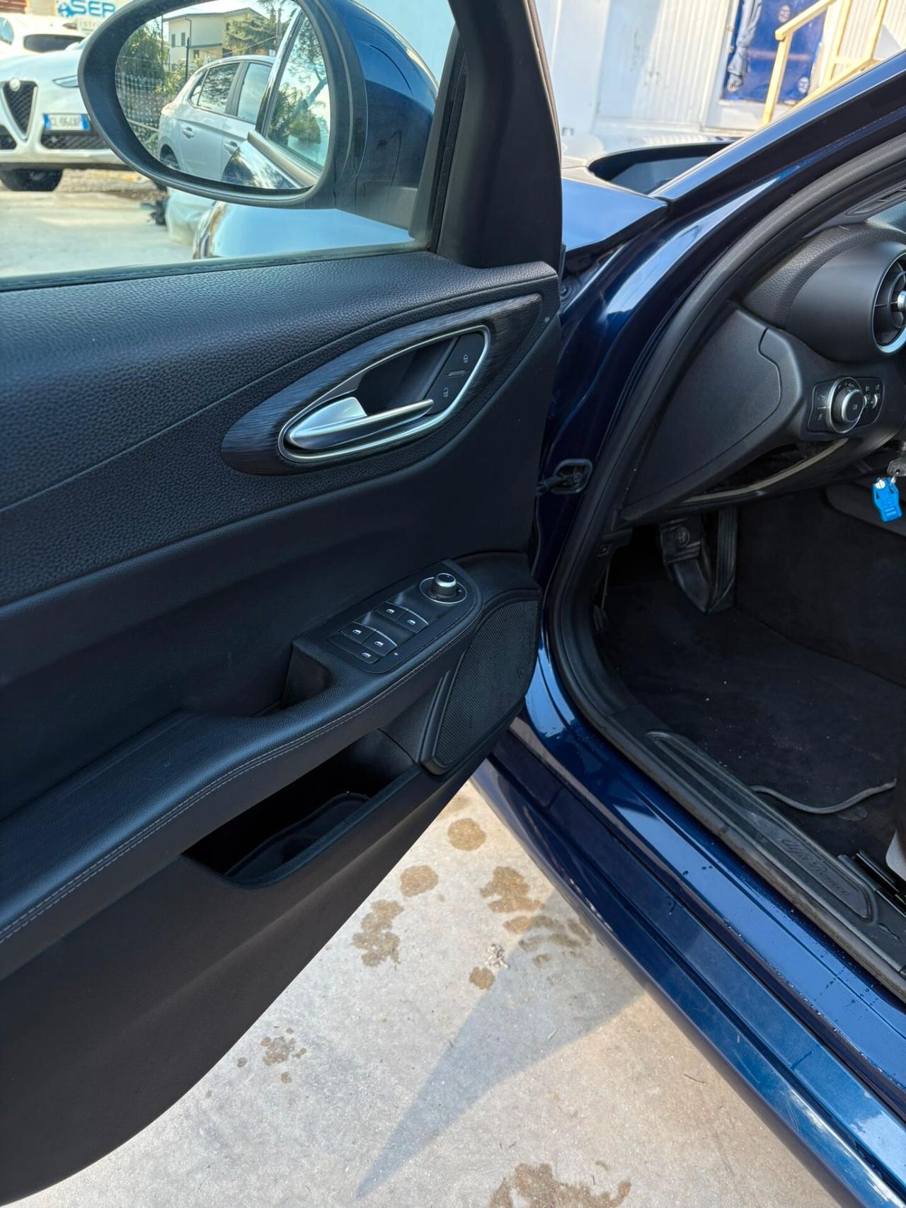 Alfa Romeo Giulia 2.2 Turbodiesel 160 CV AT8 Business