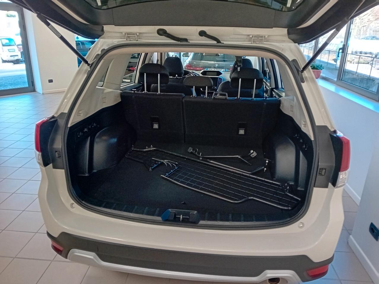 Subaru Forester 2.0 e-Boxer MHEV CVT Lineartronic Free