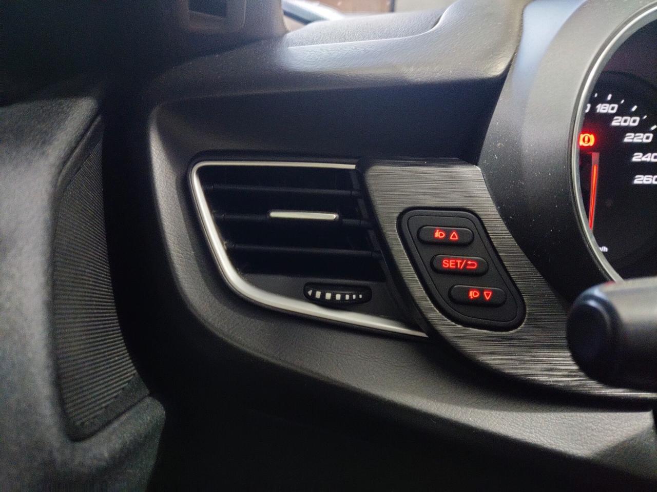 Alfa Romeo Giulietta 1.6 JTDm 120 CV Super Launch Edition