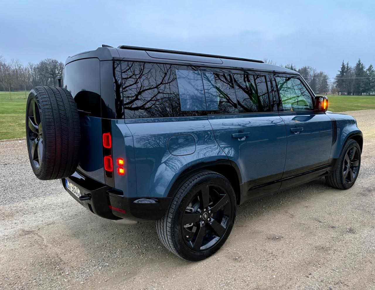 Land Rover Defender - subentro leasing leggere