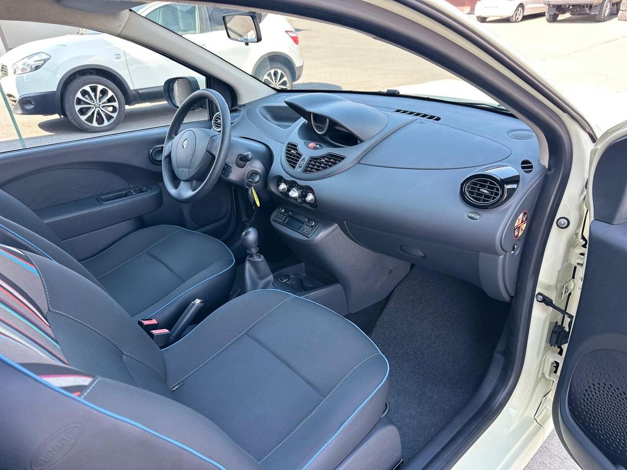 Renault Twingo 1.2 16V Live