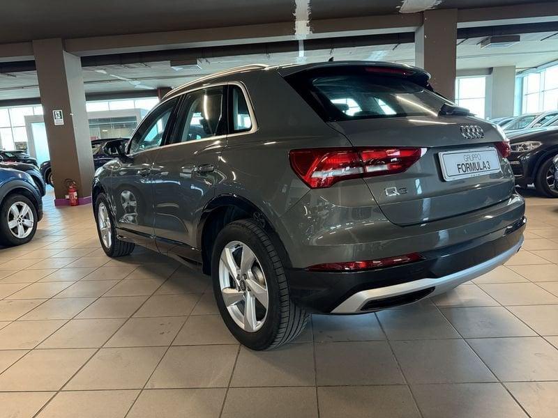 Audi Q3 35 TDI S tronic Business Advanced