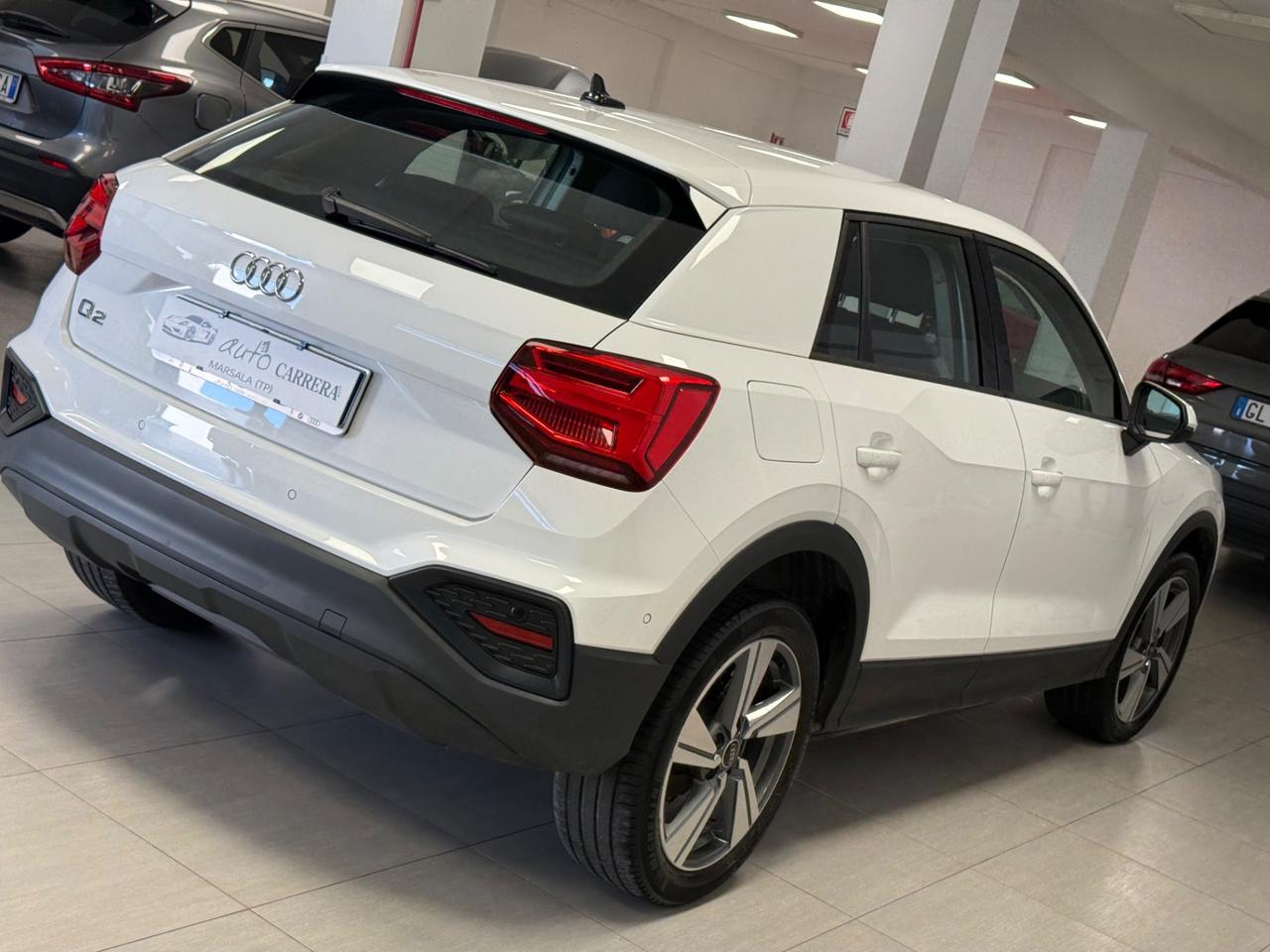 Audi Q2 30 TDI Business