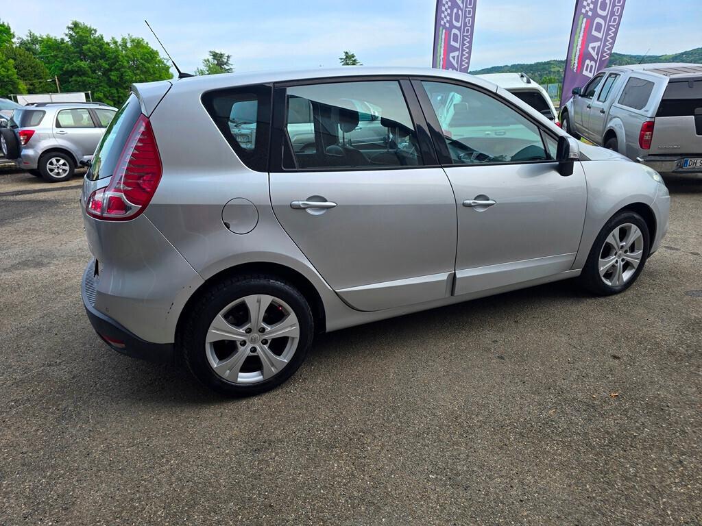 Renault Scenic Scénic X-Mod 1.5 dCi 110CV Dynamique