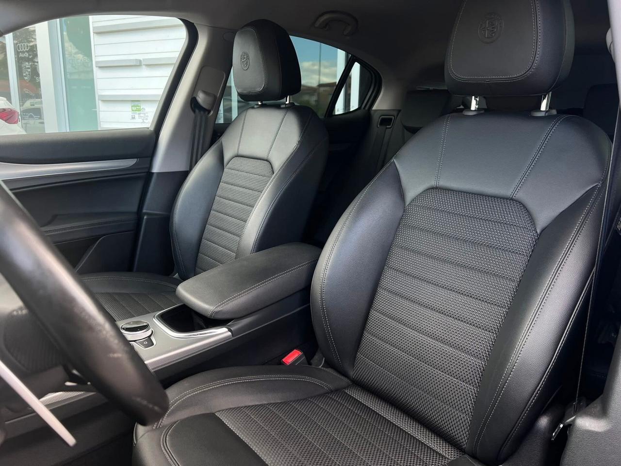 Stelvio 2.2 Turbodiesel 190 CV AT8 Q4 Sprint