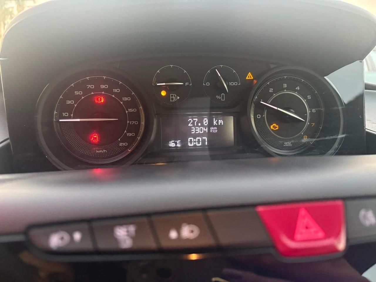 Lancia Ypsilon 1.0 FireFly 5 porte S&S Hybrid Alberta Ferretti