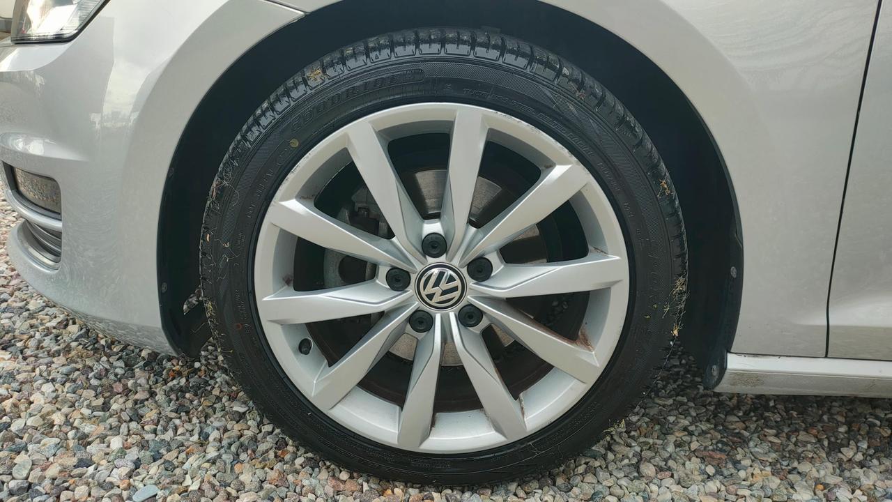 Volkswagen Golf 5 Porte Golf 5p 1.6 tdi Highline Executive (business) 110cv dsg