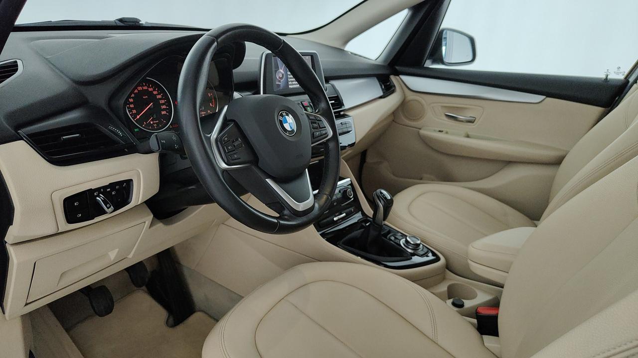 BMW 216d Active Tourer Luxury